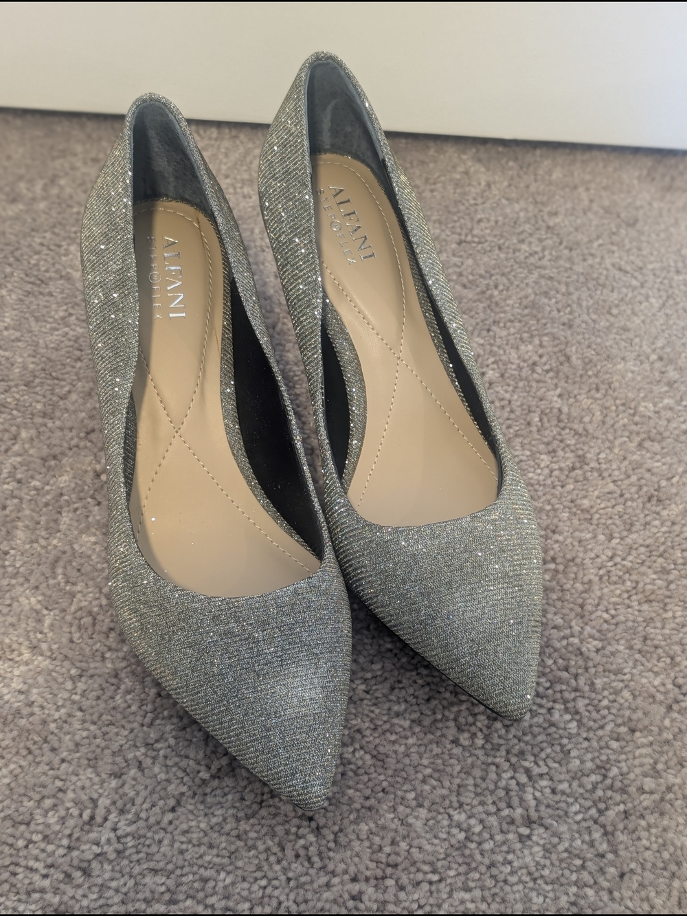 Alfani Silver Glitter Pointed-Toe Women's Pumps